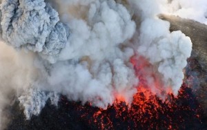 Yaponiyada güclü vulkan püskürməsi baş verib – VİDEO