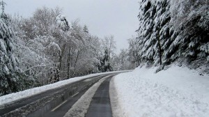 XƏBƏRDARLIQ - Leysan, dolu, qar yağacaq, temperatur 10 dərəcə düşəcək