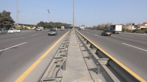 Bu yolda piyada keçidinin yoxluğu insanların ölümünə səbəb olub  - VİDEO