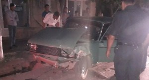 Kürdəmirdə xəsarətlə nəticələnən yol qəzası baş verib - FOTO