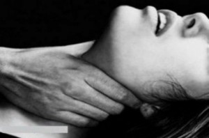 Evlənmək üçün qaçırdığı qızın boynunu qırıb öldürdü – Masallıda