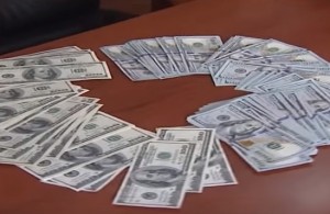 Ərinin pullarını oğurlayıb sevgilisinə verdi - Şok cinayətin təfərrüatı - VİDEO