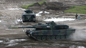 NATO təlimləri üçün 8 ədəd "Leopard 2" tankı göndərildi