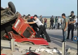 Bakı-Ələt yolunda dəhşətli qəza: 3 nəfər öldü, 12 yaralı var - VİDEO