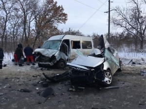 Xarkovda ağır yol qəzası: 4 nəfər ölüb