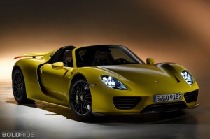 "Porsche Panamera Turbo S E-Hybrid" rekorda imza atıb - VIDEO