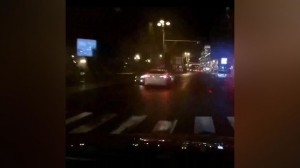 Bakıda qaydaları pozan taksi qəzaya səbəb oldu  - VİDEO