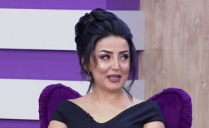 Afət işdən qovulan tibb bacılarına sahib çıxdı: “Maaşlarından çox pul verəcəm”