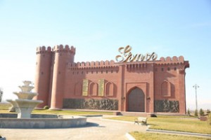 Gəncədə kriminal aləmin nüfuzlu şəxsləri arasında atışma olub, yaralanan var