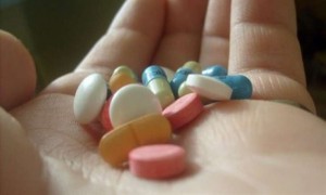 Ağstafada 24 yaşlı qadın dərman içərək intihara cəhd edib