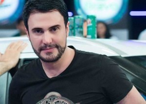 Nadir Qafarzadə özünə bahalı avtomobil aldı - FOTO