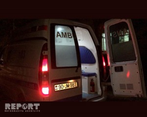 Ağstafada minik maşını idarəetmədən çıxaraq aşıb