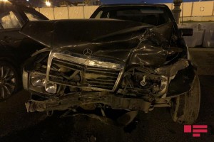 Bakının Nəsimi rayonunda üç avtomobil toqquşub - FOTO