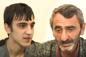 Qəbiristanlıqdan oğurluq edən ata və oğul həbs edilib - FOTO