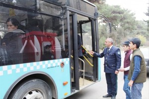 Sumqayıtda “Nəqliyyat könüllüləri” aksiyası davam edir - FOTO