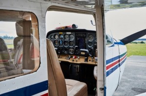 Təyyarə yaşayış evinin üzərinə düşdü: 3 ölü, 1 yaralı