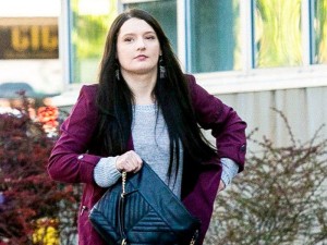 Hüquq fakültəsində oxuyub, fahişəlik edən ana həbs olundu - FOTO