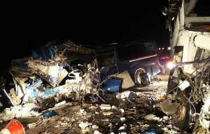 Avtobus qəzaya uğradı, 1 azərbaycanlı öldü, 2-si yaralandı - VİDEO