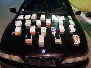 Avtomobillərdən qanunsuz mobil telefonlar aşkarlanıb - FOTO