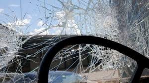 Siyəzəndə minik və yük avtomobilləri toqquşdu: ölən var