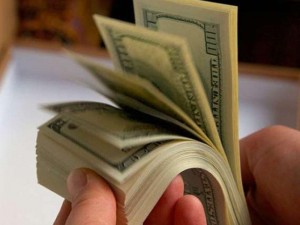 Ölümündən sonra ən çox qazanan MƏŞHURLAR