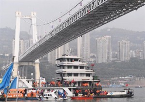 Çayına düşən avtobusda 15 nəfərin olduğu təsdiqlənib