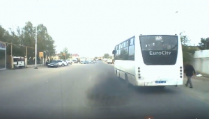 Bu avtobus insan sağlamlığına ziyandır - VİDEO