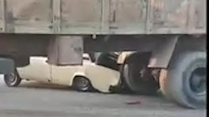 Dərnəgül yolunda ağır qəza – VİDEO