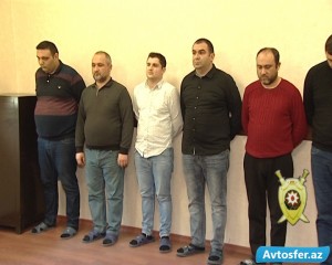 Bakıda polislər çayxanaya girdi - Qumarxana aşkarlandı - FOTO