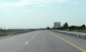 Hacıqabul-Bəhrəmtəpə yolunda 78 yol nişanı və 25 lövhə oğurlanıb