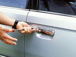 Gəncədə avtomobil qaçıran şəxs saxlanılıb