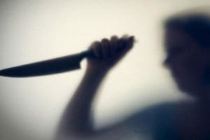 Bakıda qadın ərini bıçaqlayıb