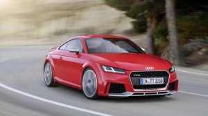 "Audi TT RS" modelinə "əl gəzdirdilər" - FOTO