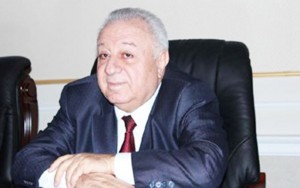 Deputatın oğlu maşınla adam vurub? - Açıqlama