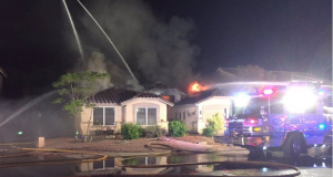 Təyyarə yaşayış evinin üstünə düşdü