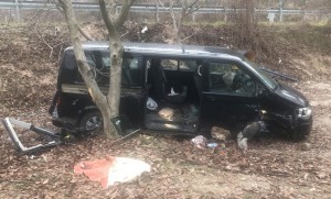 Yas mərasimindən qayıdanlar qəzaya düşdü: iki ailədən olan 6 nəfər yaralanıb - FOTO