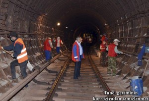 Bakı metrosunda korroziyaya qarşı yeni üsullardan istifadə edilir - FOTO