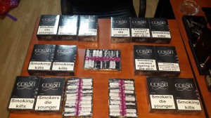 Avtomobildən pirotexniki vasitələr və tütün məmulatları aşkarlanıb - FOTO