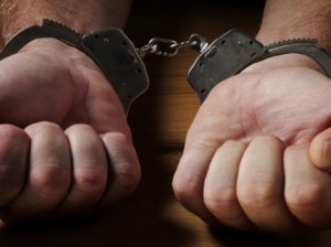 Şirvan sakinini aldadaraq avtomobilini qaçıran şəxs tutuldu