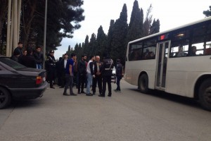 Yol hərəkəti qaydasını pozan sürücü qəza törətdi - Bakıda