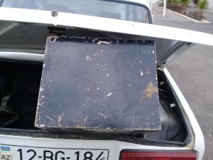 Poçtun seyfini oğurlayan şəxslər tutulub - Biləsuvarda