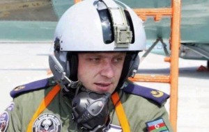 Qabil Hüseynli pilotumuzdan danışdı