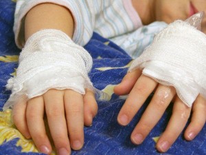 Üzərinə “KAMAZ” təkəri aşan azyaşlı öldü