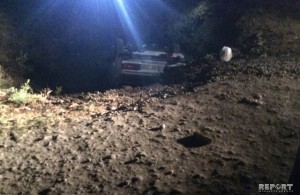 Avtomobil su kanalına düşdü: sürücü öldü – FOTO