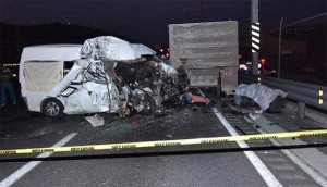 “Wolkswagen” “Nissan”la toqquşdu: 11 ölü, 7 yaralı