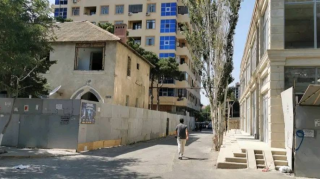 Sumqayıtda səkilər tikinti şirkətlərinə hədiyyə edilir; icradan reaksiya yoxdur - FOTO 