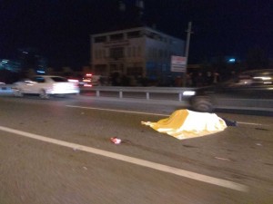 Saatlıda avtomobil 75 yaşlı qadını vuraraq öldürdü