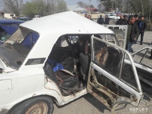 Ağcabədidə iki avtomobili toqquşdu: 3 nəfər yaralanıb - FOTO