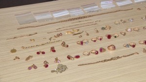 Cəlilabadda bibisinin evindən oğurluq etdirən şəxs və dəstənin digər üzvləri saxlanılıblar