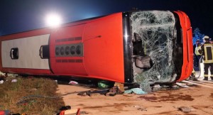 Şəhərlərarası sərnişin avtobusu aşdı: 20 ölü, 23 yaralı
